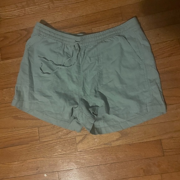 J.Crew size medium, draw string linen shorts. - Picture 1 of 6